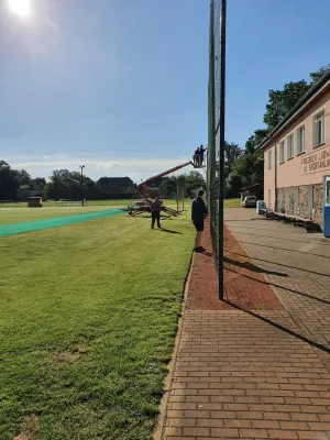 Arbeitseinsatz Sportplatz Pt. I