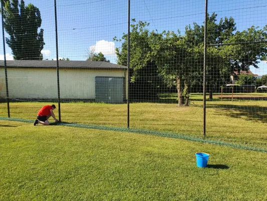 Arbeitseinsatz Sportplatz Pt. I