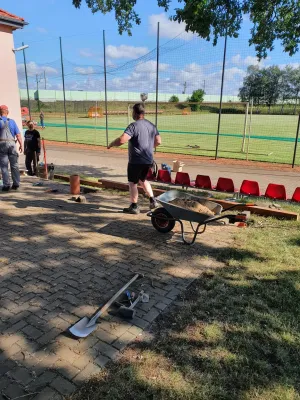 Arbeitseinsatz Sportplatz Pt. I