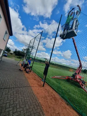 Arbeitseinsatz Sportplatz Pt. I
