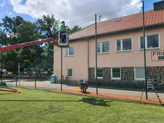 Arbeitseinsatz Sportplatz Pt. I