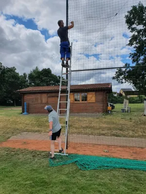 Arbeitseinsatz Sportplatz Pt. I