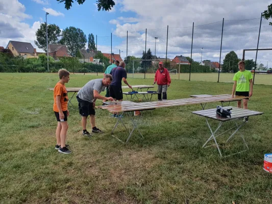 Arbeitseinsatz Sportplatz Pt. I