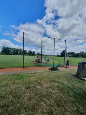 Arbeitseinsatz Sportplatz Pt. I