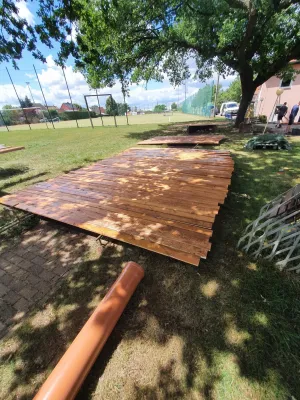Arbeitseinsatz Sportplatz Pt. I